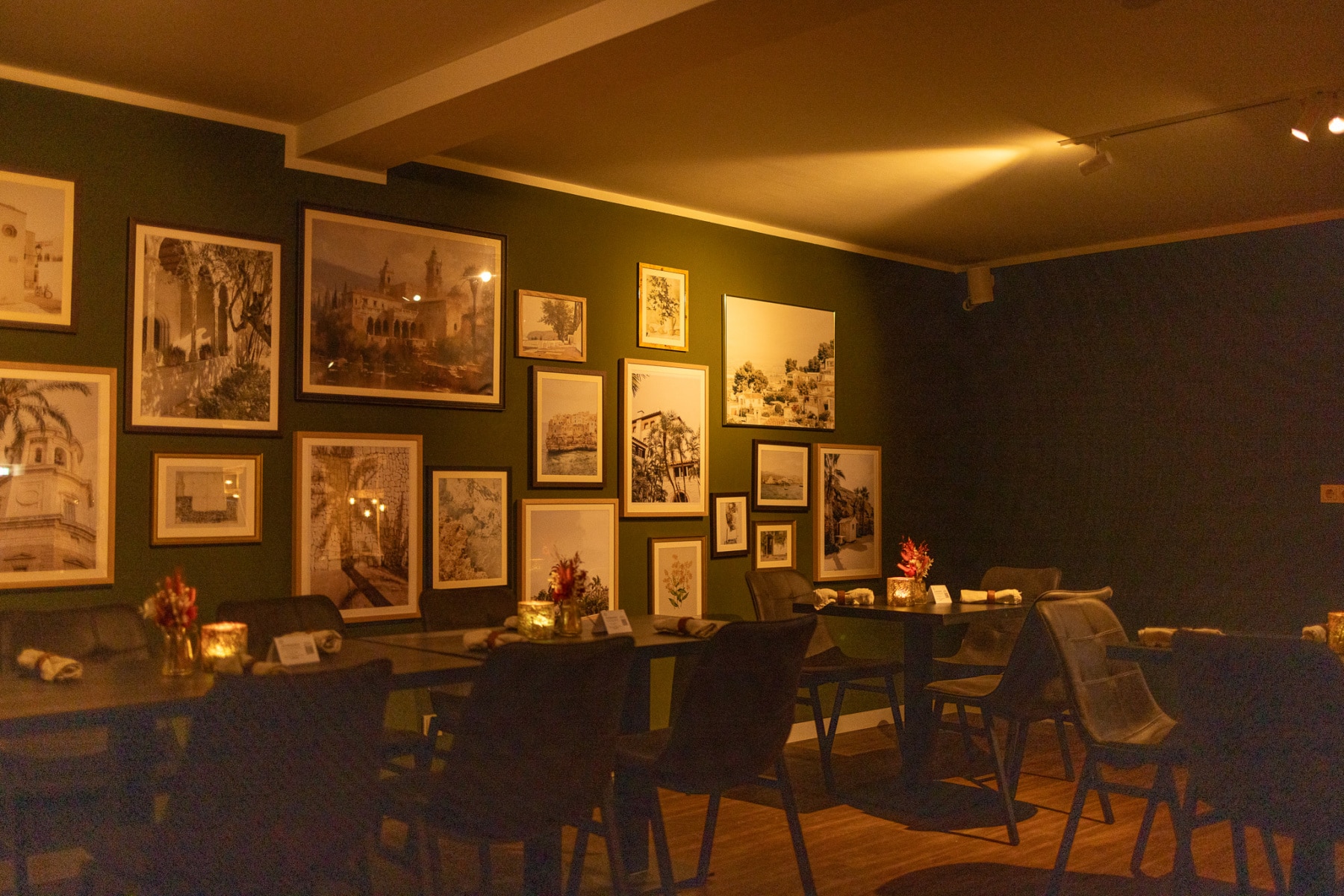 Tapas y mas - Soft Opening